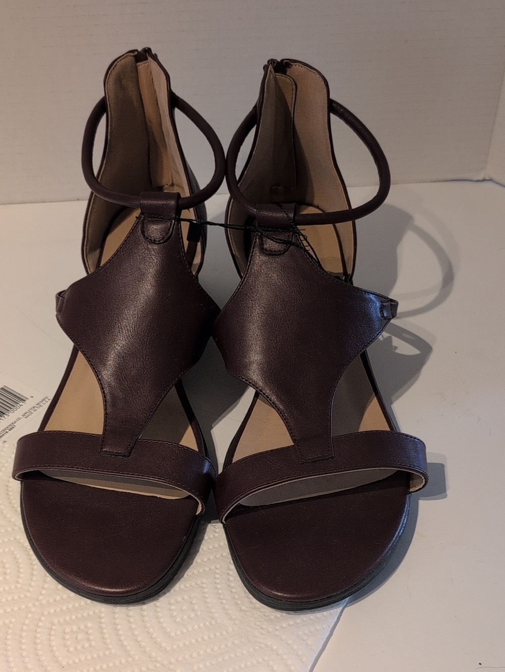 Journee Collection TRAYLE SANDALS. SIZE 13 WIDE. New without Tags